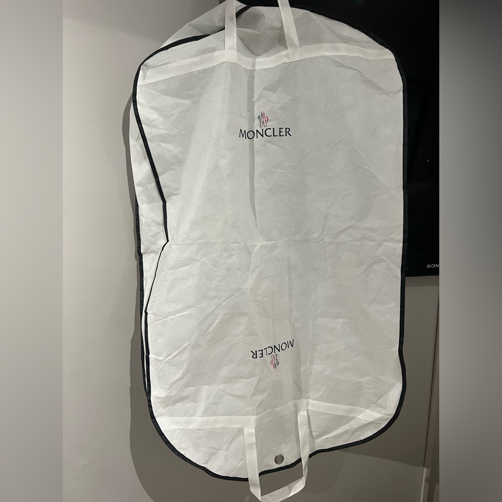 MONCLER Garment Bag - Picture 3 of 3